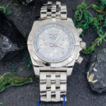 Breitling Chronomat 44 AB0110 – 44mm White Dial Automatic Chronograph - Image 5