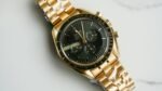 Omega Speedmaster Moonwatch Professional - 42mm Green Dial in 18K Moonshine™ Gold - Image 3